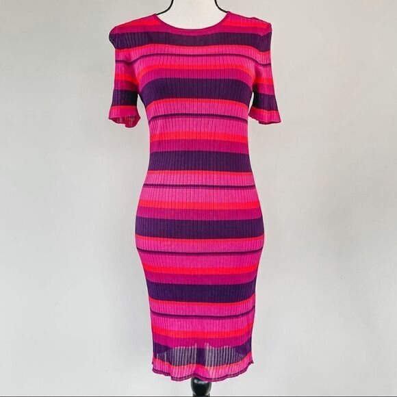 Trina Turk Striped Short Sleeve Dress - Picture 3 of 10